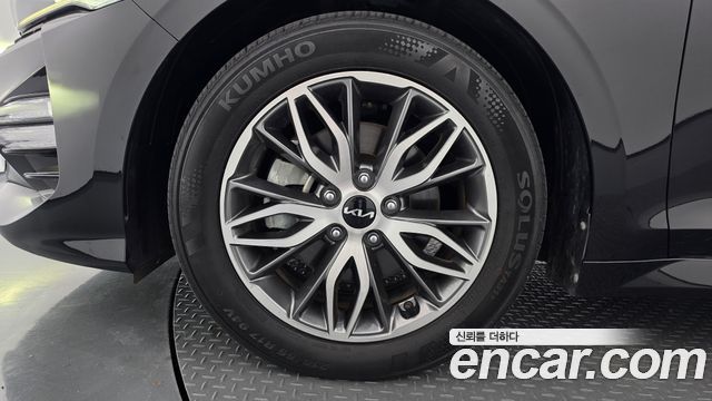 Kia K5 2022 — photo 5