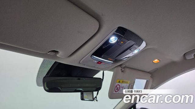 Kia K5 2022 — photo 21