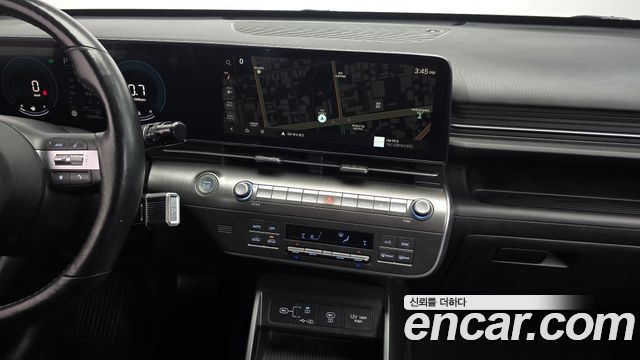 Hyundai Kona 2023 — photo 13