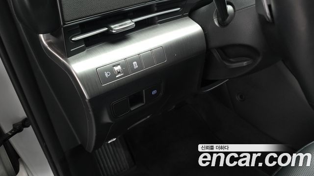 Hyundai Kona 2023 — photo 19