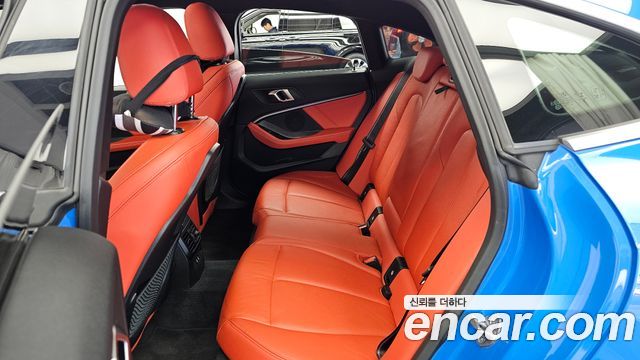 BMW 2-Series 2022 — photo 16
