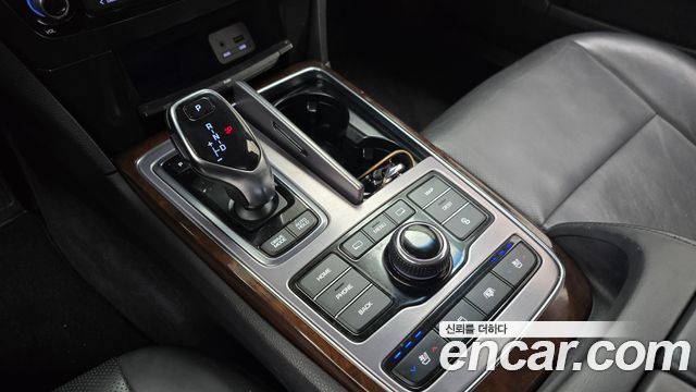 Hyundai Equus 2014 — photo 9