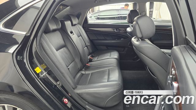 Hyundai Equus 2014 — photo 12