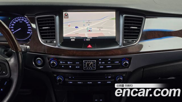 Hyundai Equus 2014 — photo 14