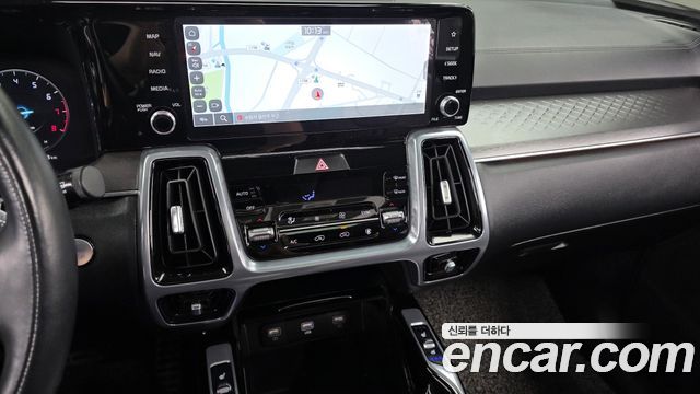 Kia Sorento 2023 — photo 14