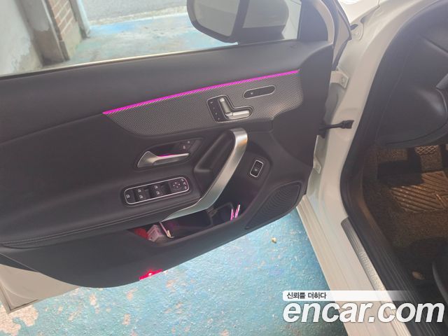 Mercedes-Benz A-Class 2021 — photo 5