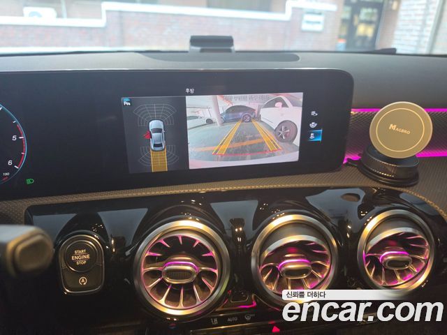 Mercedes-Benz A-Class 2021 — photo 14