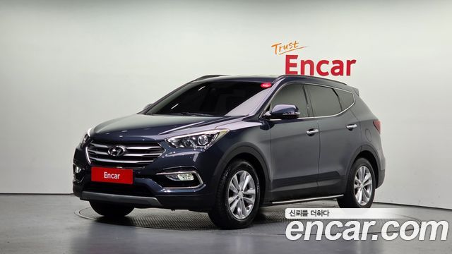 Hyundai Santafe 2018 — photo 1