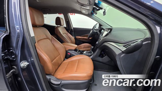 Hyundai Santafe 2018 — photo 10