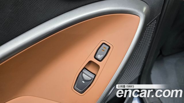 Hyundai Santafe 2018 — photo 18