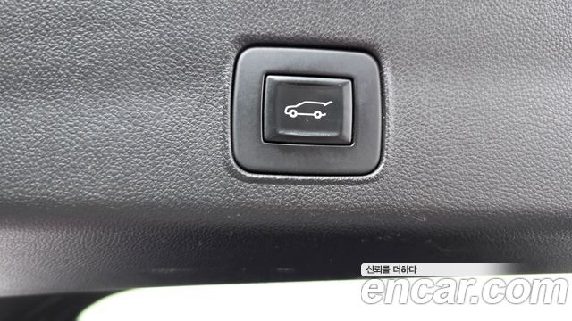 Chevrolet Korea Trailblazer 2021 — photo 24