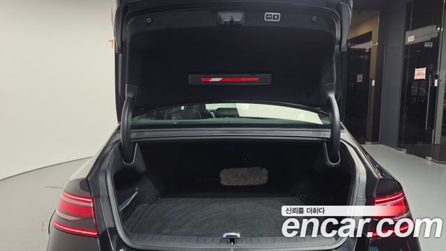 Genesis G90 2023 — photo 26