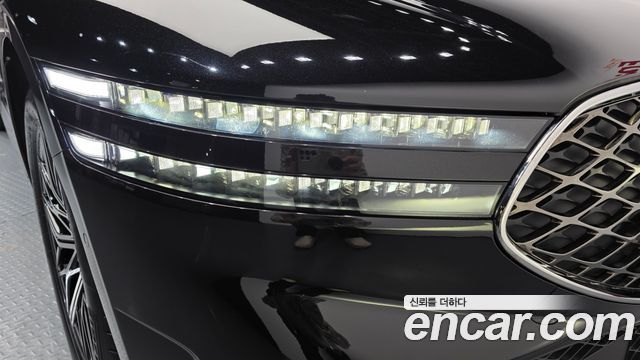 Genesis G90 2023 — photo 8