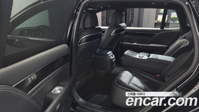 Genesis G90 2023 — photo 16