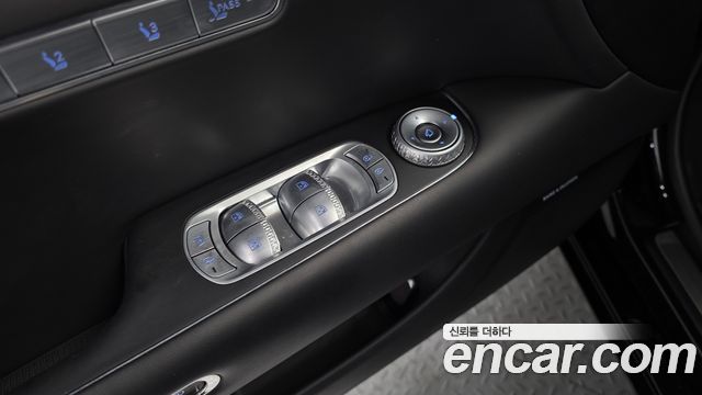 Genesis G90 2023 — photo 27