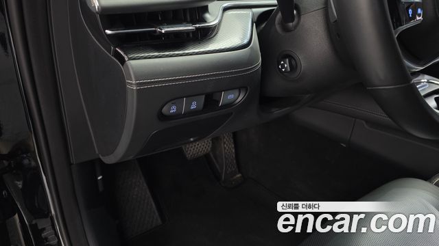 Genesis G90 2023 — photo 28