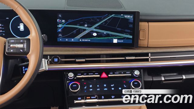 Hyundai Santafe 2024 — photo 18
