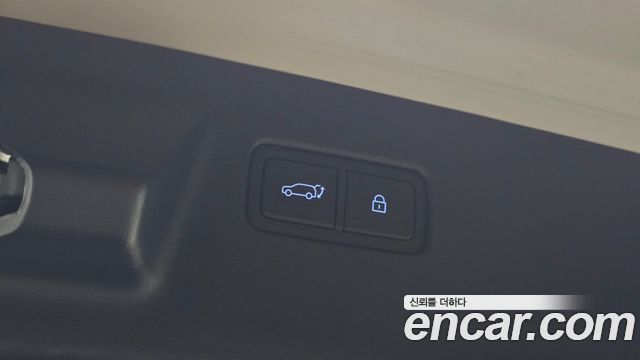 Hyundai Santafe 2024 — photo 30