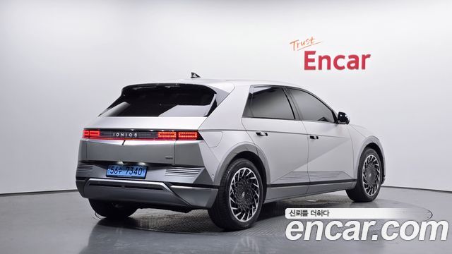 Hyundai Ioniq5 2022 — photo 2