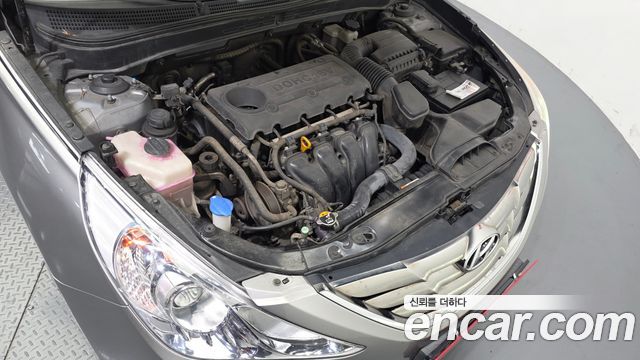 Hyundai Sonata 2010 — photo 6