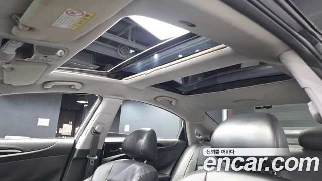 Hyundai Sonata 2010 — photo 15