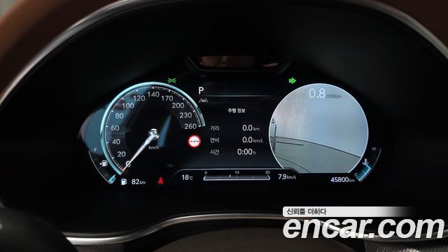Genesis G80 2023 — photo 11