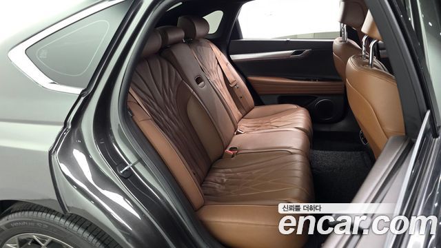 Genesis G80 2023 — photo 17