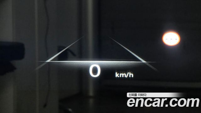 Genesis G80 2023 — photo 25