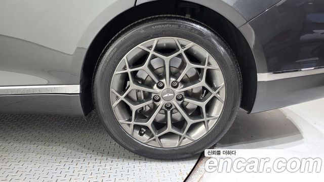 Genesis G80 2023 — photo 7