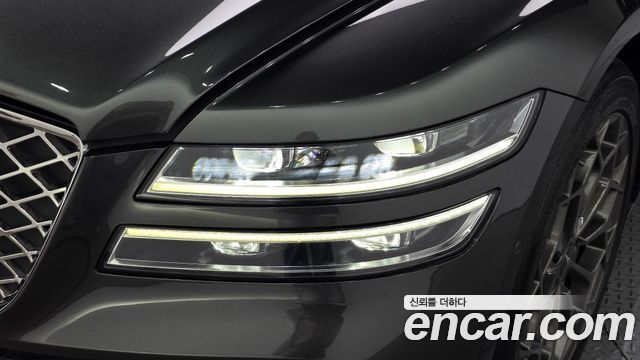 Genesis G80 2023 — photo 8