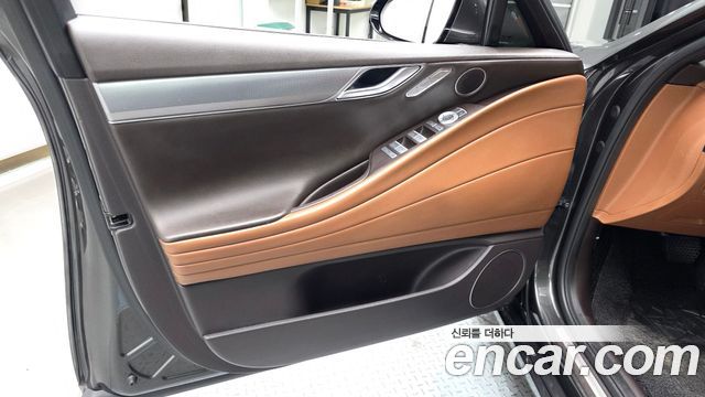 Genesis G80 2023 — photo 14
