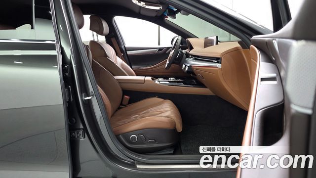Genesis G80 2023 — photo 16