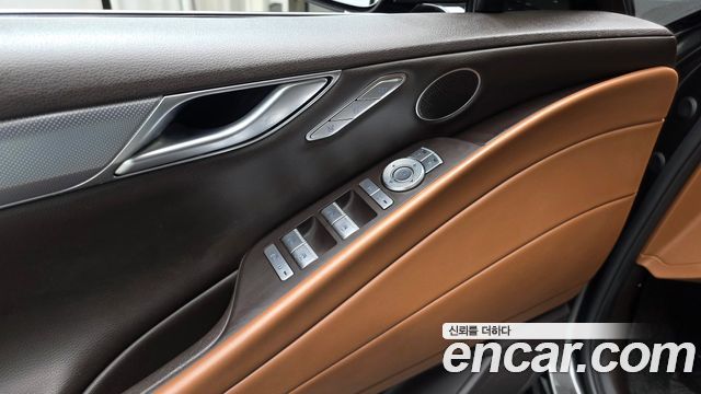 Genesis G80 2023 — photo 31