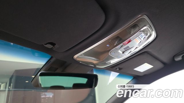 Genesis G80 2023 — photo 32