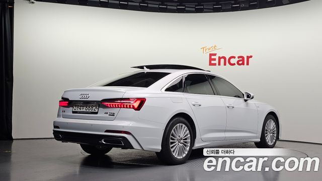 Audi A6 2020 — photo 2
