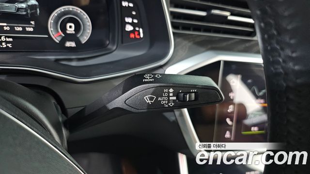 Audi A6 2020 — photo 13