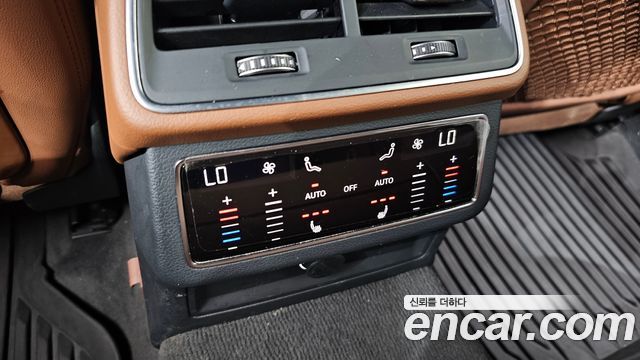 Audi A6 2020 — photo 19