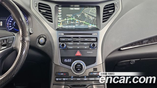 Hyundai Grandeur 2015 — photo 14