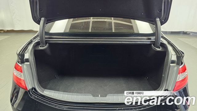 Hyundai Grandeur 2015 — photo 20