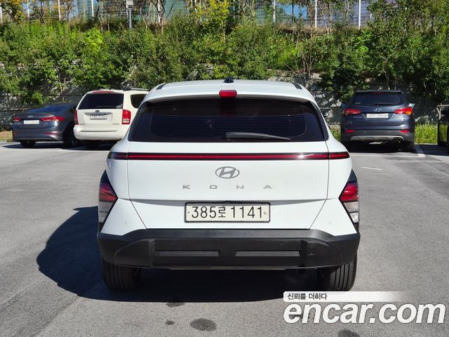 Hyundai Kona 2023 — photo 4