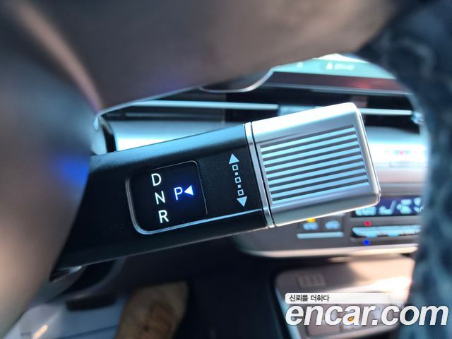 Hyundai Kona 2023 — photo 9