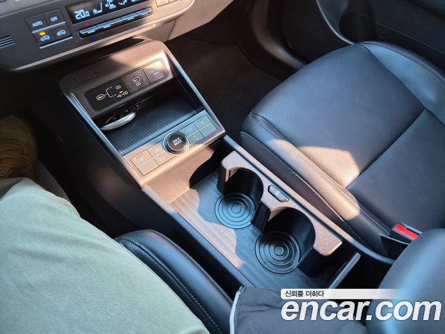 Hyundai Kona 2023 — photo 11
