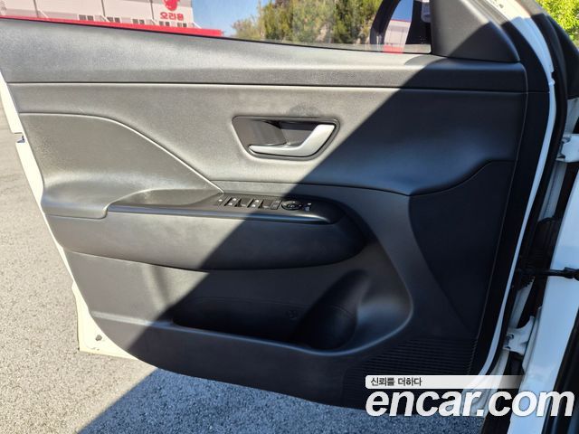 Hyundai Kona 2023 — photo 16