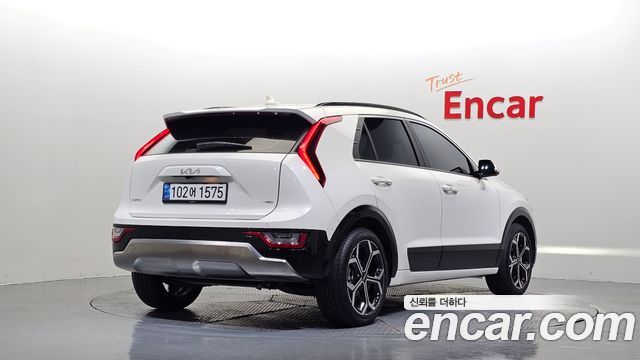 Kia Niro 2025 — photo 2