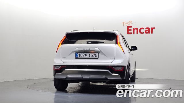 Kia Niro 2025 — photo 4