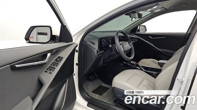 Kia Niro 2025 — photo 13