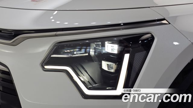 Kia Niro 2025 — photo 8