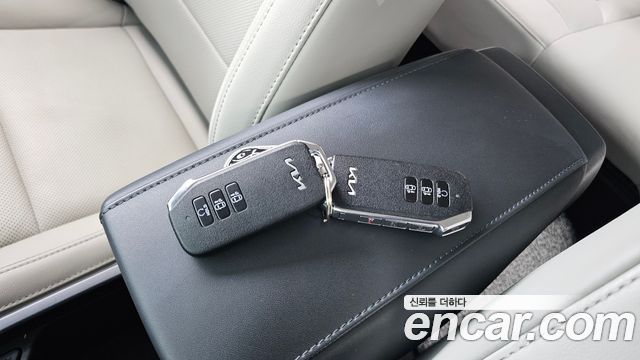 Kia Niro 2025 — photo 36