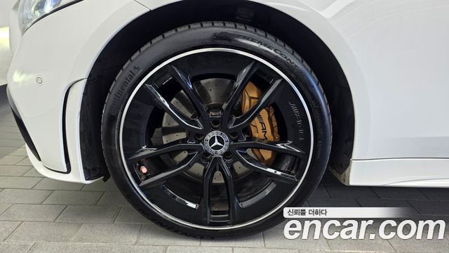 Mercedes-Benz CLS-Class 2019 — photo 5