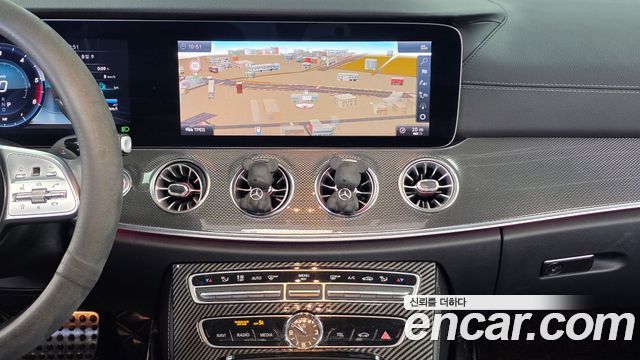 Mercedes-Benz CLS-Class 2019 — photo 20